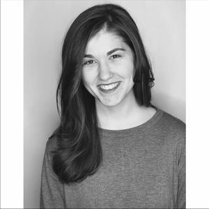 Meet your Posher, Holly